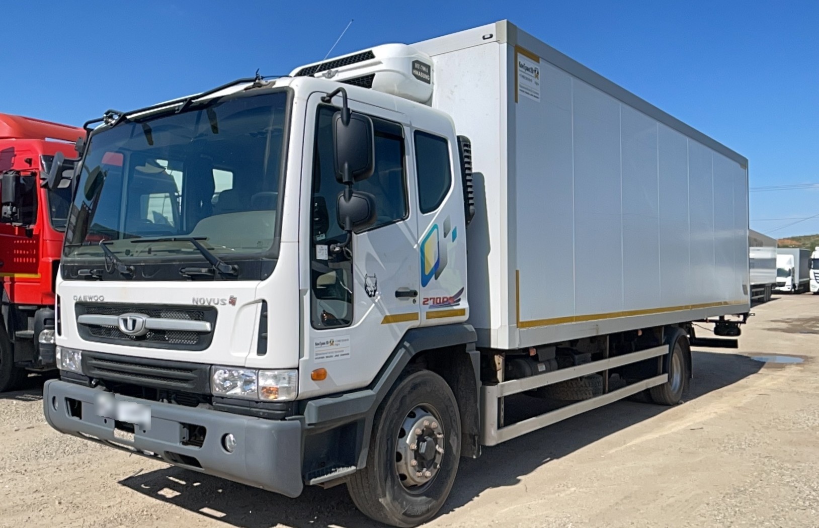 РУСТРАК 5389* на шасси Daewoo NOVUS 4x2 Изотермический/рефрижератор — Б/У, 2021 г.