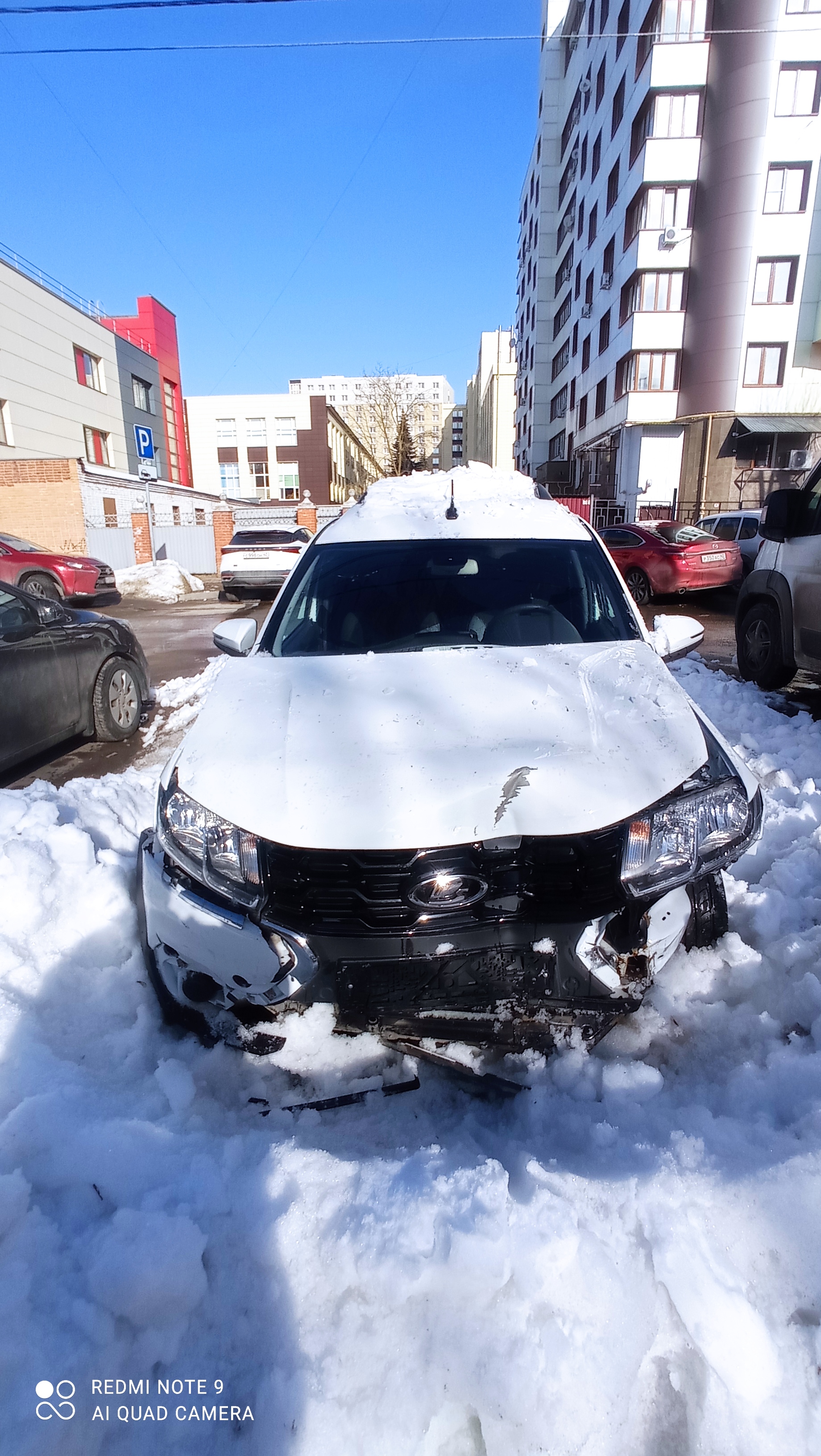 LADA LARGUS Cross — Б/У, 2024 г.