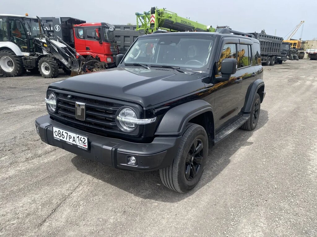 TANK 300 2.0 AT 4WD City Premium — Б/У, 2024 г.