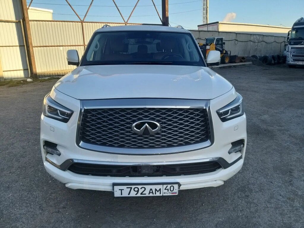 Infiniti QX80 — Б/У, 2021 г.