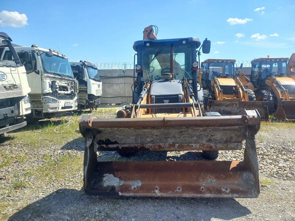 Case 570 Экскаватор-погрузчик 570ST — Б/У, 2019 г.