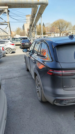 Geely Monjaro 2.0 AT Flagship — Б/У, 2023 г.