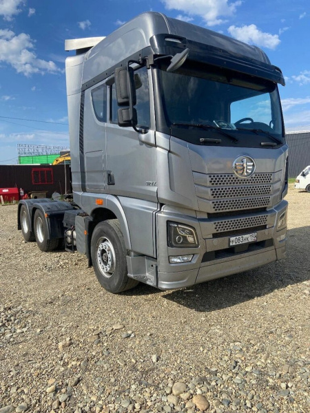 FAW JH6 6x4 Седельный тягач CA4250P25K15T1E5A80 — Б/У, 2023 г.