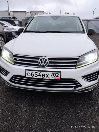 Volkswagen TOUAREG — Б/У, 2017 г.