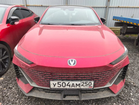 Changan UNI-V DLX 1.5T 7DCT — Б/У, 2024 г.