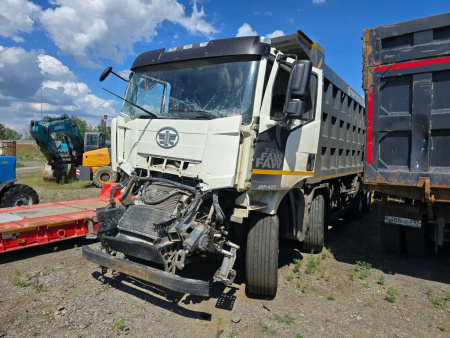 FAW J6 8x4 Самосвал СА3310Р66K24T4E5 — Б/У, 2023 г.