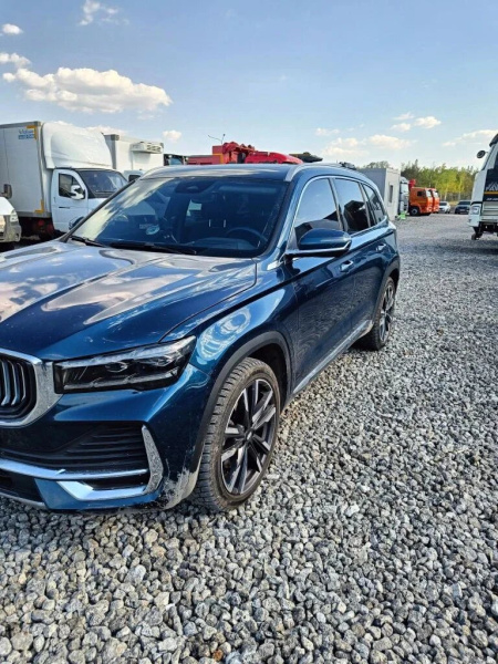 Geely Monjaro 2.0 AT Exclusive — Б/У, 2023 г.