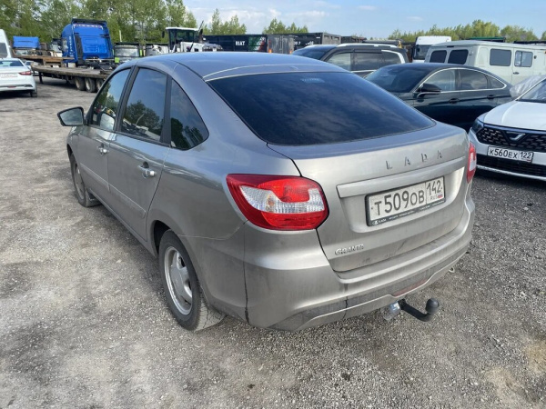 LADA GRANTA #Клуб 1.6 90hp 5MT — Б/У, 2022 г.
