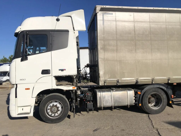 Foton AUMAN 4x2 Седельный тягач BJ4189SLFKA — Б/У, 2023 г.