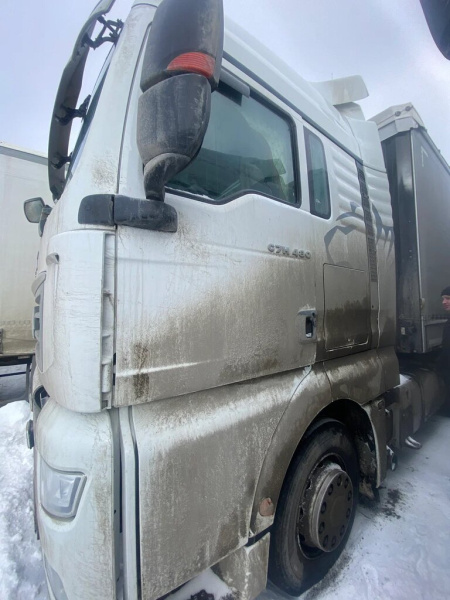 SITRAK C7H 4x2 Седельный тягач ZZ4186V361HE — Б/У, 2023 г.