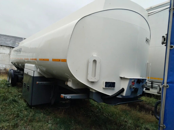 Компания автоприцепов 9639 Полуприцеп цистерна 9639L — Б/У, 2024 г.