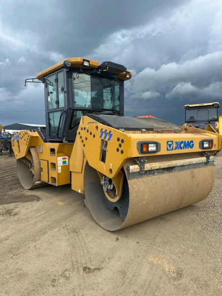 XCMG XD Каток XD123 — Б/У, 2022 г.