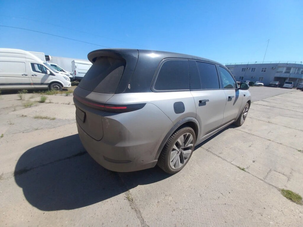 LI (LiXiang) L9 1.5 SSR Max — Б/У, 2023 г.