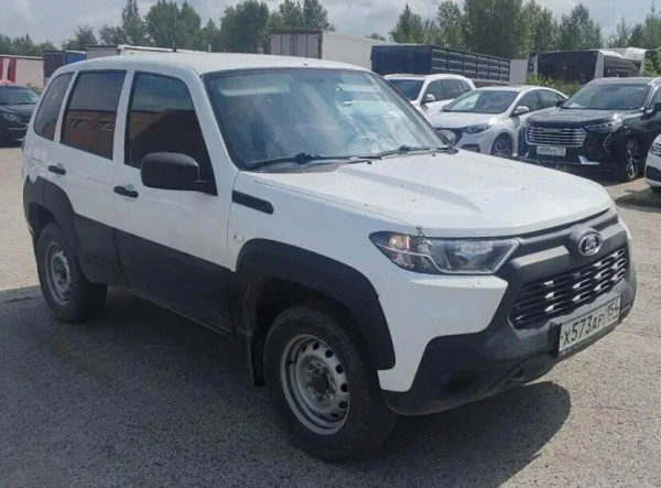LADA NIVA Classic 22 1.7 80hp 5MT — Б/У, 2022 г.