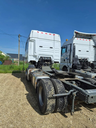 SITRAK C7H 4x2 Седельный тягач ZZ4186V361HE — Б/У, 2023 г.