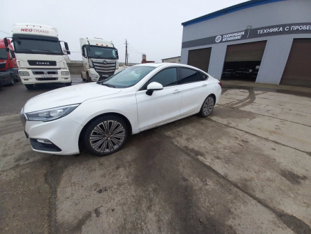 HONGQI H5 1.8T Comfortable — Б/У, 2022 г.
